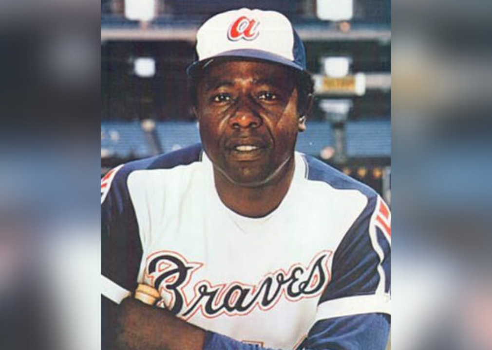 1974: Hank Aaron hits #715